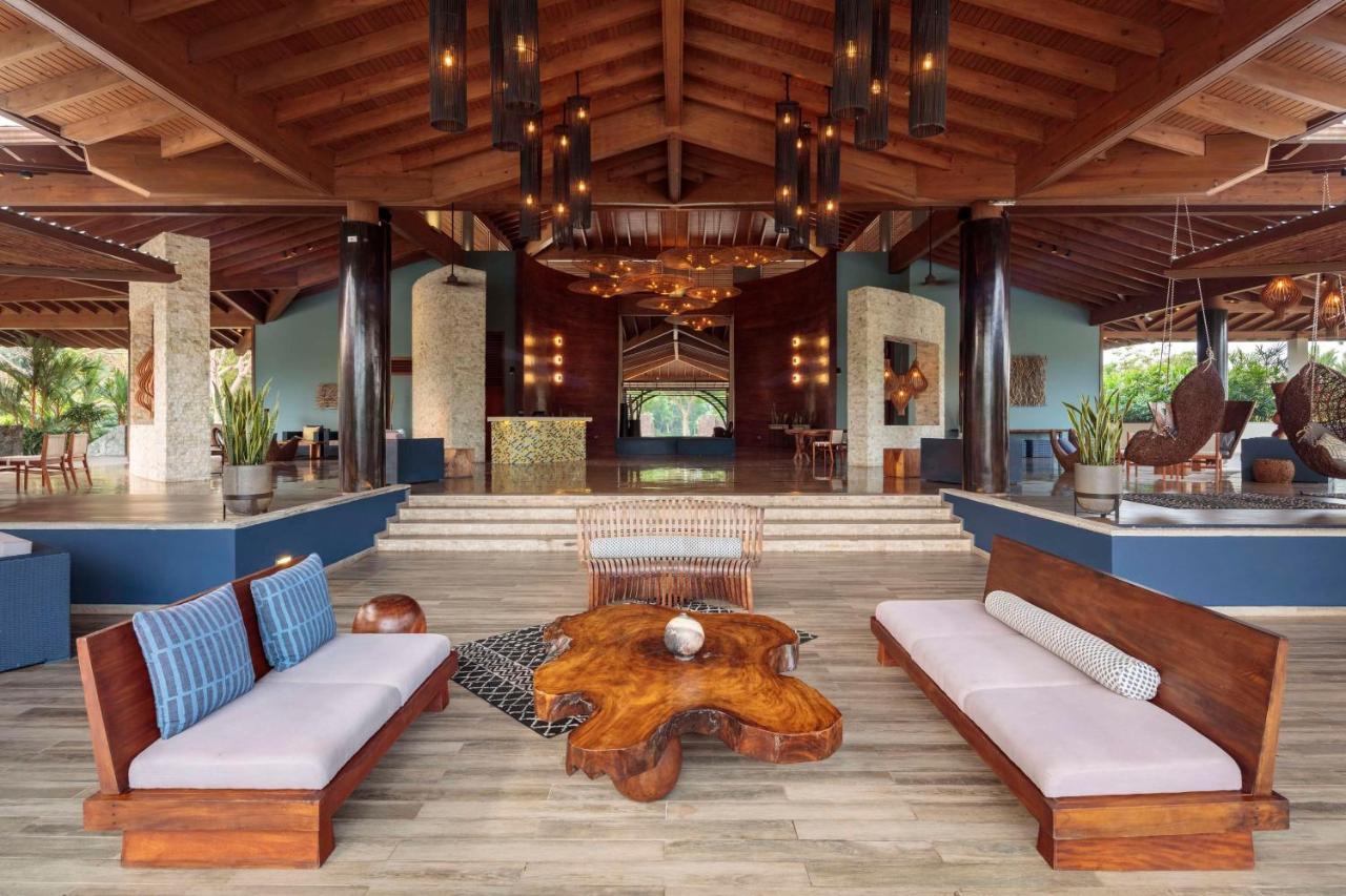 Indura Beach & Golf Resort Curio Collection By Hilton Tela Exterior photo