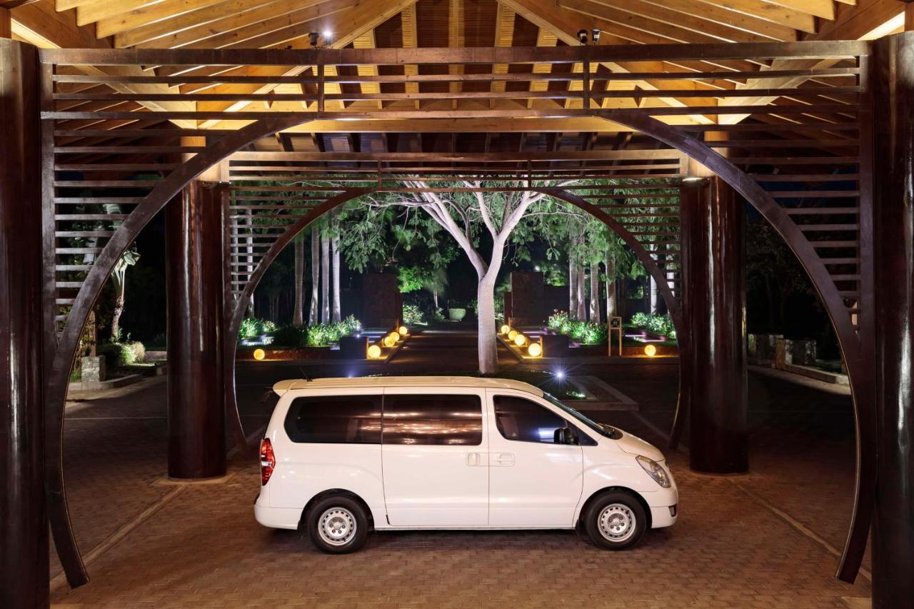 Indura Beach & Golf Resort Curio Collection By Hilton Tela Exterior photo